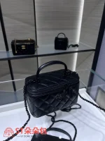 高仿香奈兒/Chanel Vanity Case黑色小型菱形格紋手提肩背包：圖片 4