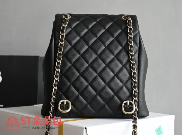 高仿香奈兒/Chanel Classic系列 黑色雙肩包：圖片 3
