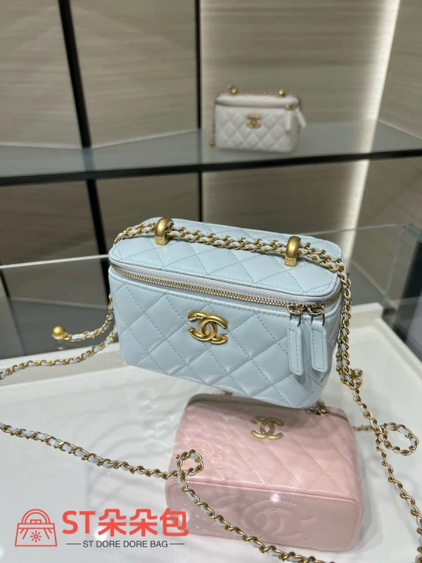 高仿香奈兒/Chanel Vanity系列淡藍色菱格紋鏈條裝飾化妝包：圖片 8