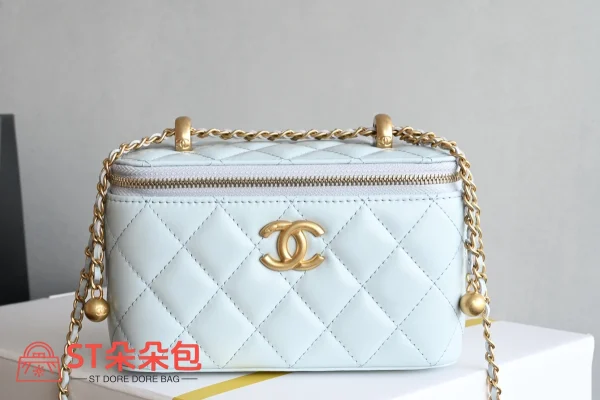 高仿香奈兒/Chanel 25S 淺藍色化妝包：圖片 2