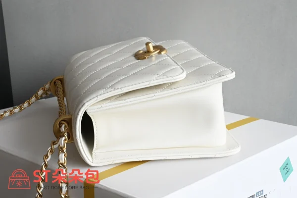 高仿香奈兒/Chanel 25s 口蓋包 白色：圖片 5