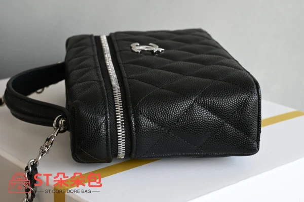 高仿香奈兒/Chanel Vanity Case 手提斜挎兩用盒子包 黑色：圖片 5