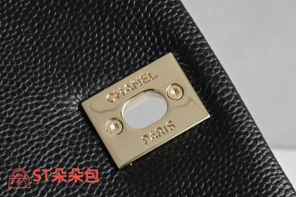 高仿香奈兒/Chanel 經典菱格紋皮革雙肩包 黑色：圖片 8