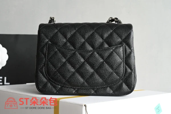 高仿香奈兒/Chanel Classic Flap系列 黑經典口蓋包：圖片 3