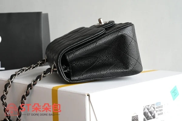 高仿香奈兒/Chanel Classic Flap系列 黑經典口蓋包：圖片 5