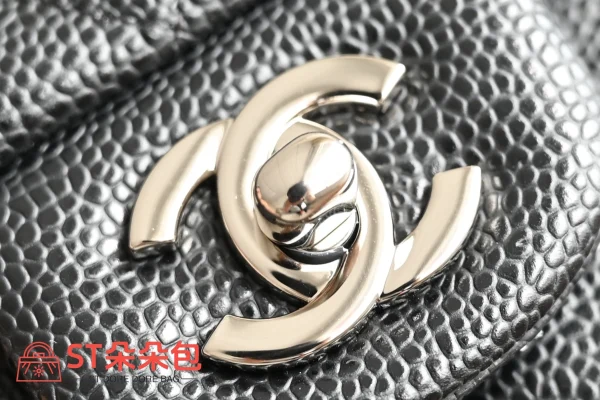 高仿香奈兒/Chanel Classic Flap系列 黑經典口蓋包：圖片 7
