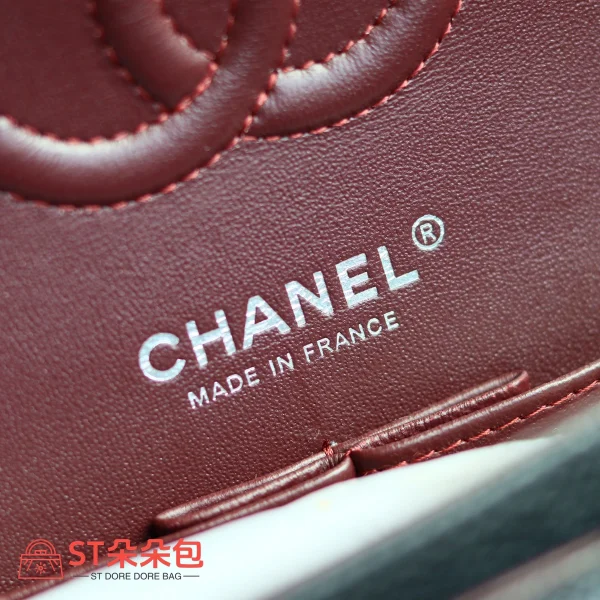 高仿香奈兒/Chanel Classic Flap經典黑色翻蓋鏈條包：圖片 9