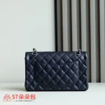 高仿香奈兒/Chanel Classic Flap經典黑色翻蓋鏈條包：圖片 10