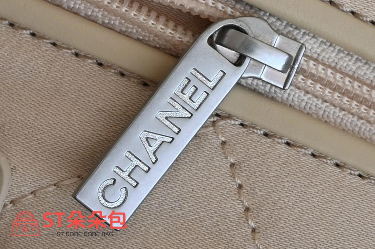 高仿香奈兒/Chanel 22 白色 垃圾袋 8 高仿香奈兒/Chanel 22 白色 垃圾袋