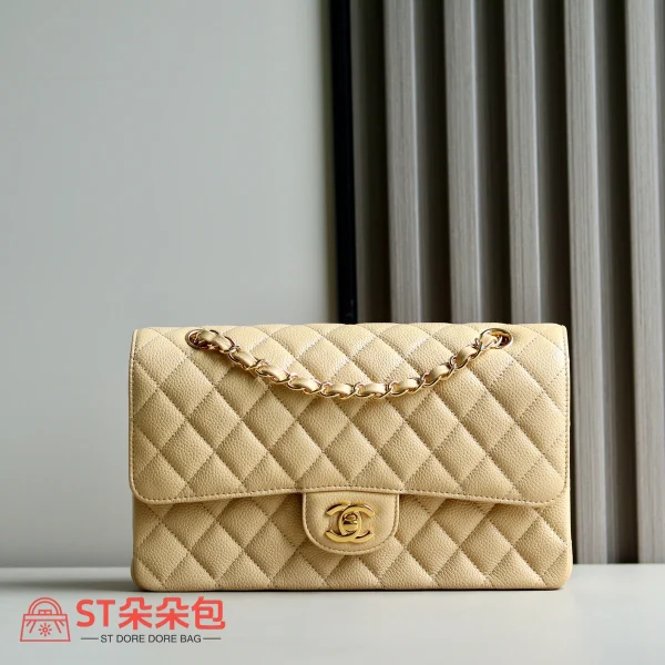 高仿香奈兒/Chanel Classic Flap 中號杏色魚子醬牛皮肩背包：圖片 2