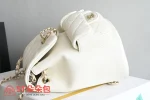 高仿香奈兒/Chanel Coco Backpack經典菱格紋白色雙肩包：圖片 5