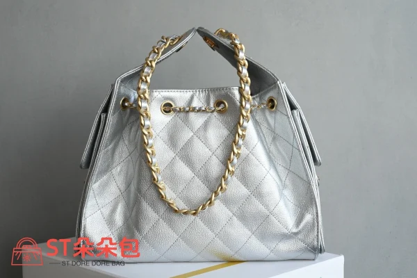 高仿香奈兒/Chanel 25C 菱格紋皮革經典口蓋托特包 銀色：圖片 3