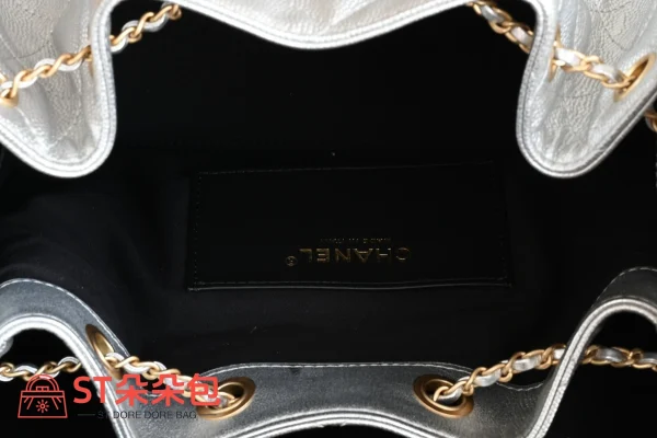高仿香奈兒/Chanel 25C 菱格紋皮革經典口蓋托特包 銀色：圖片 10