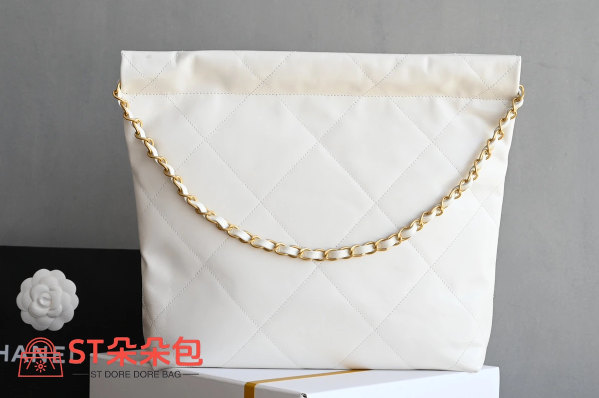 高仿香奈兒/Chanel 22 白色 垃圾袋 3 高仿香奈兒/Chanel 22 白色 垃圾袋