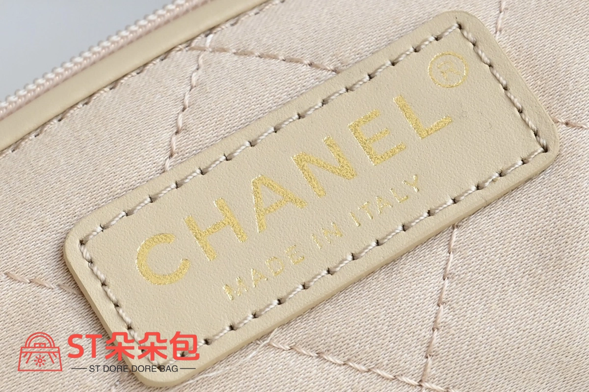 高仿香奈兒/Chanel 22 白色 垃圾袋 9 高仿香奈兒/Chanel 22 白色 垃圾袋