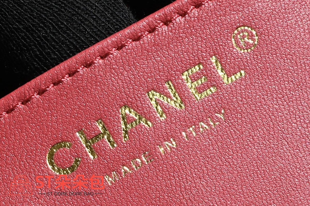 高仿香奈兒/Chanel Classic Flap菱格紋翻蓋鏈條黑色單肩包 9 高仿香奈兒/Chanel Classic Flap菱格紋翻蓋鏈條黑色單肩包