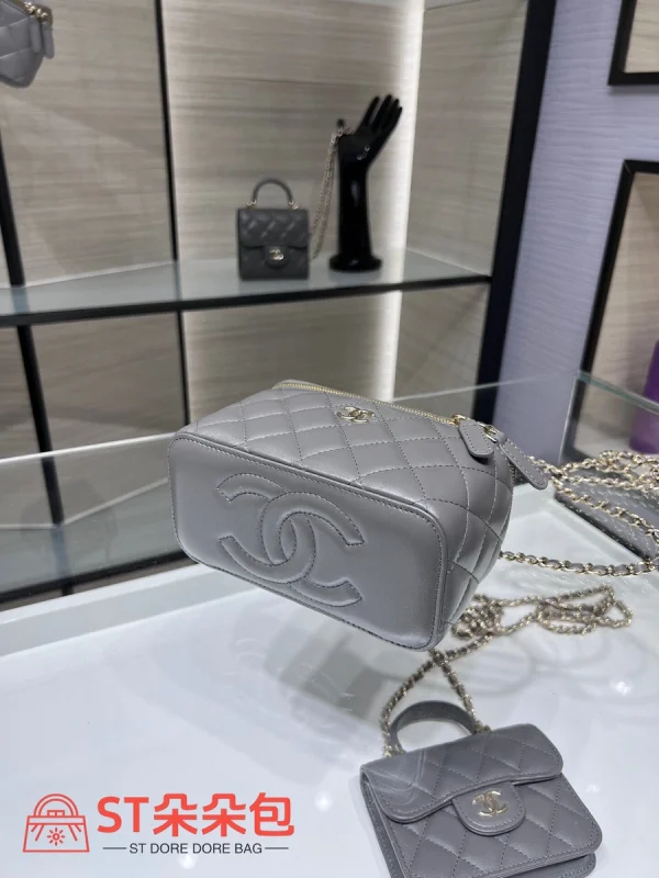 高仿香奈兒/Chanel  Vanity Case 菱格紋鏈條手提化妝包 灰色：圖片 5
