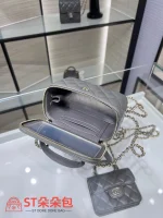 高仿香奈兒/Chanel  Vanity Case 菱格紋鏈條手提化妝包 灰色：圖片 9