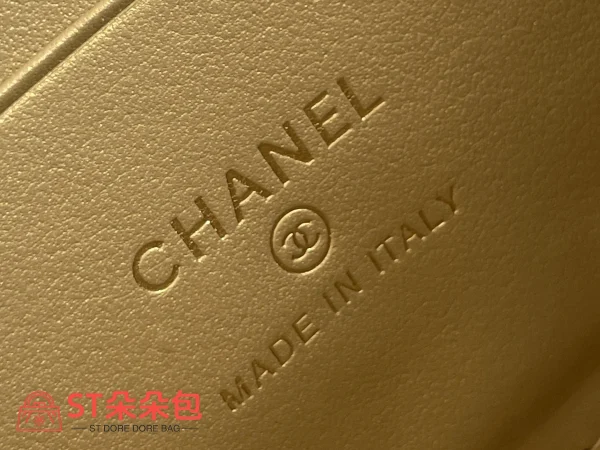 高仿香奈兒/Chanel Vanity Case 黑色帶鏈條化妝包：圖片 10