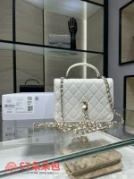 高仿香奈兒/Chanel 19系列 19 Flap Handle Bag 白色：圖片 3