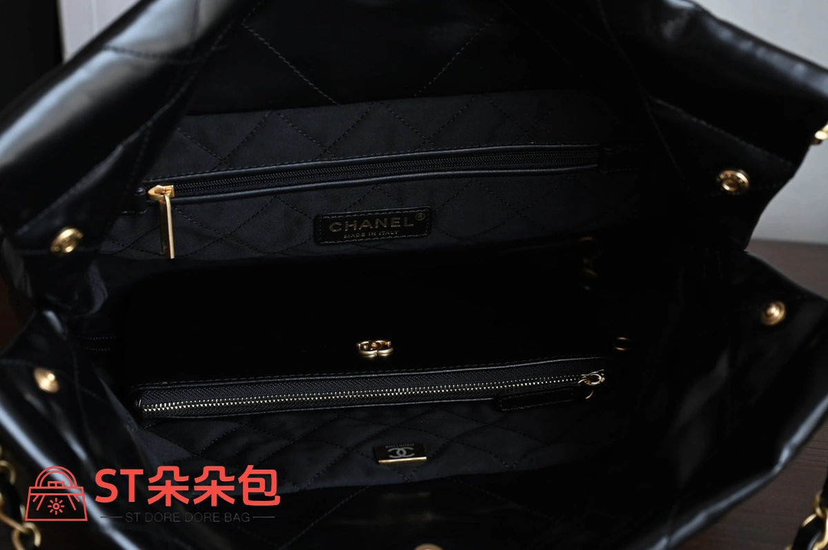 高仿香奈兒/Chanel 22 黑色 購物袋款 8 高仿香奈兒/Chanel 22 黑色 購物袋款