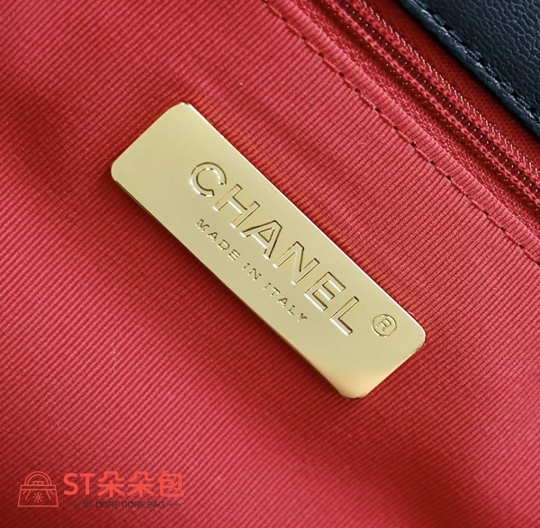 高仿香奈兒/Chanel 19 大號肩背包｜黑色歐洲方框山羊皮：圖片 9