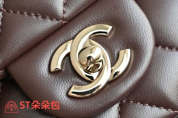 高仿香奈兒/Chanel Premiere 菱格紋雙C扣手柄鏈條包 深棕色：圖片 7