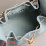 高仿香奈兒/Chanel Hobo 菱格紋手提包 淺藍色 小號：圖片 8