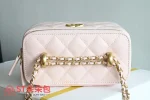 高仿香奈兒/Chanel 25S春夏系列粉色菱形格紋鏈條肩帶化妝包：圖片 6