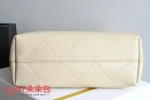 高仿香奈兒/Chanel 25P 米白色大號嬉皮包：圖片 4