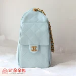 高仿香奈兒/CHANEL 25C Hobo 肩背包｜魚子醬小牛皮天青色：圖片 4