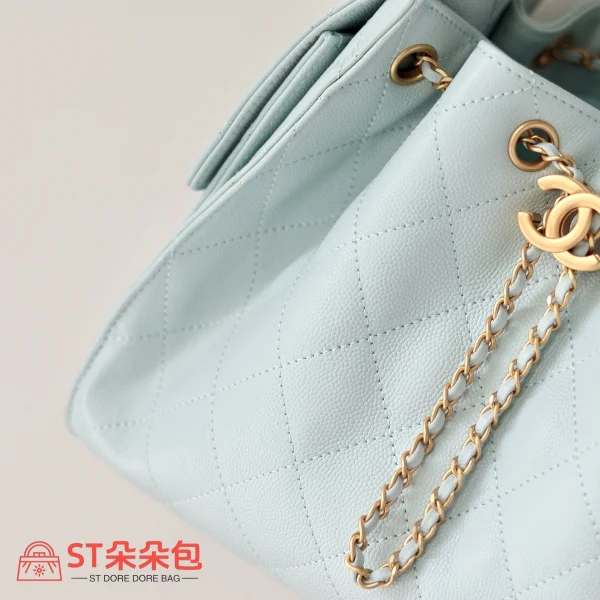 高仿香奈兒/CHANEL 25C Hobo 肩背包｜魚子醬小牛皮天青色：圖片 7