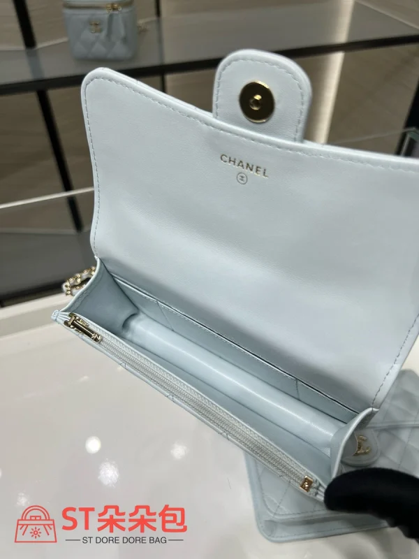 高仿香奈兒/Chanel Classic Flap 經典迷你口蓋包 淺藍色：圖片 9