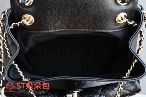 高仿香奈兒/Chanel Classic系列 黑色雙肩包：圖片 10