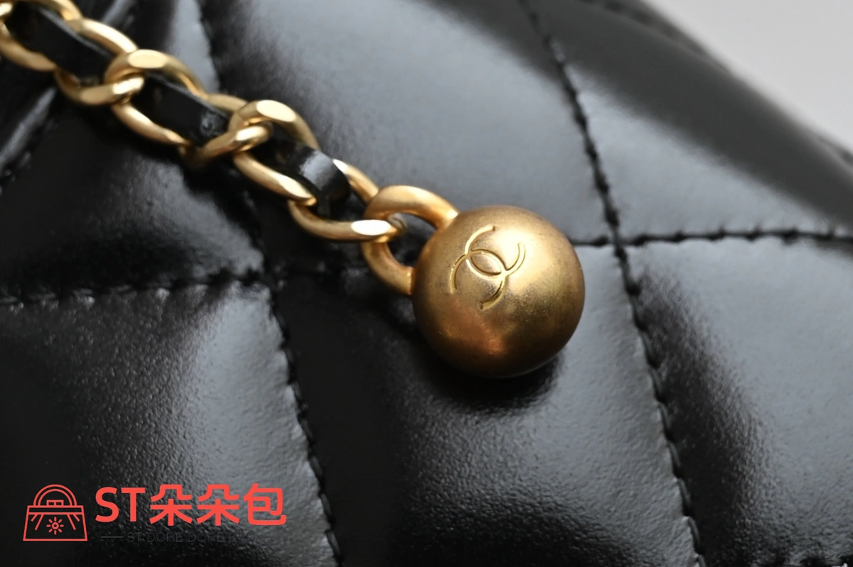 高仿香奈兒/Chanel 25S黑色化妝包 8 高仿香奈兒/Chanel 25S黑色化妝包