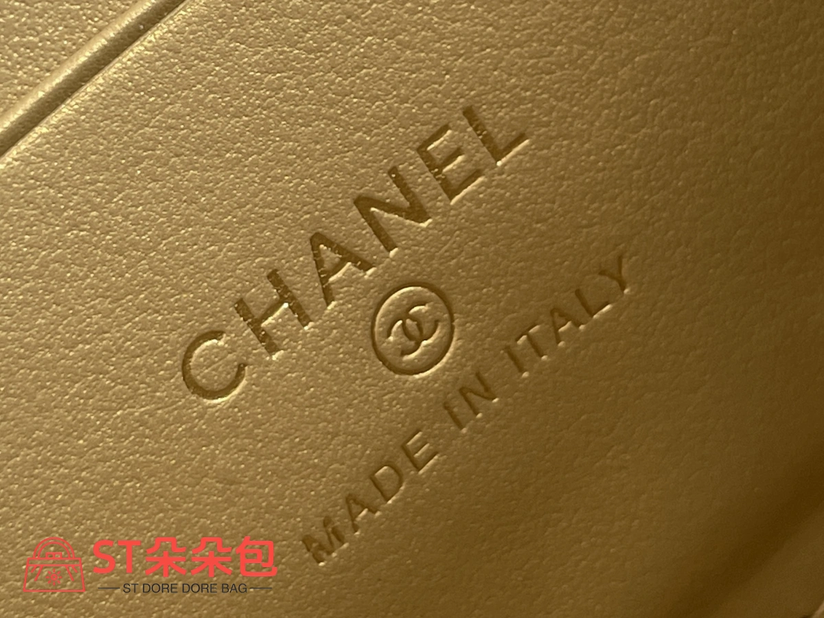 高仿香奈兒/Chanel 25S黑色化妝包 10 高仿香奈兒/Chanel 25S黑色化妝包
