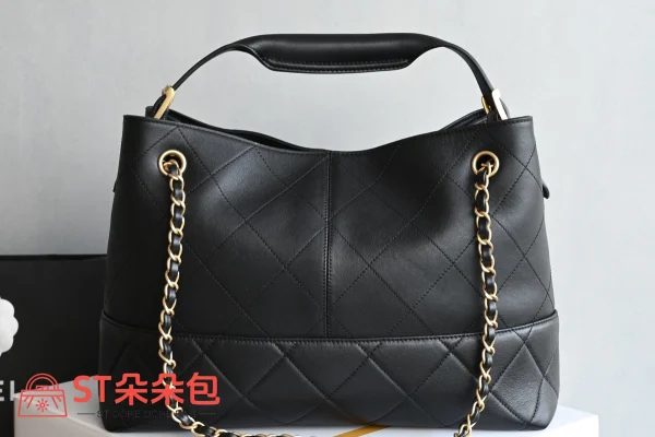 高仿香奈兒/Chanel 經典款菱格紋Hobo手提肩背包黑色：圖片 3