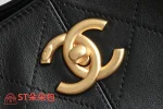 高仿香奈兒/Chanel 經典款菱格紋Hobo手提肩背包黑色：圖片 7