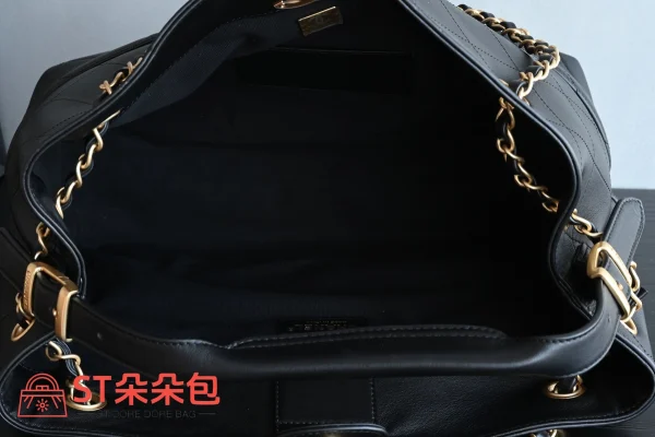 高仿香奈兒/Chanel 經典款菱格紋Hobo手提肩背包黑色：圖片 10