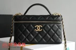 高仿香奈兒/Chanel Vanity Case系列 黑色菱格紋雙C扣鏈條化妝包：圖片 2