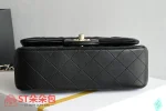 高仿香奈兒/Chanel Classic Flap 黑色經典口蓋包：圖片 4