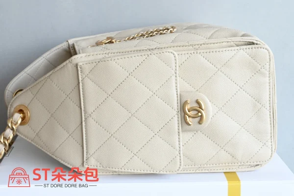 高仿香奈兒/Chanel 22系列 抽繩水桶包 米白色：圖片 4
