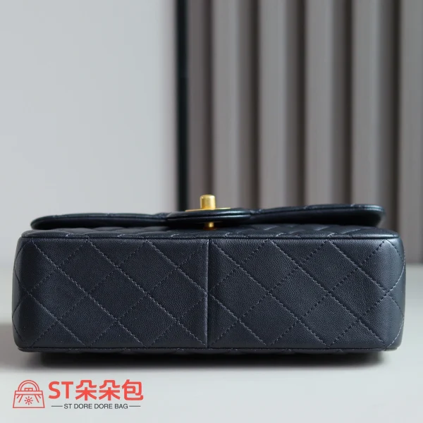 高仿香奈兒/Chanel CF山茶花系列 小號黑色鏈條包：圖片 5