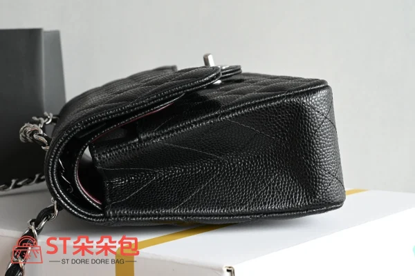高仿香奈兒/Chanel Classic Flap 經典鏈條單肩包 黑色：圖片 5
