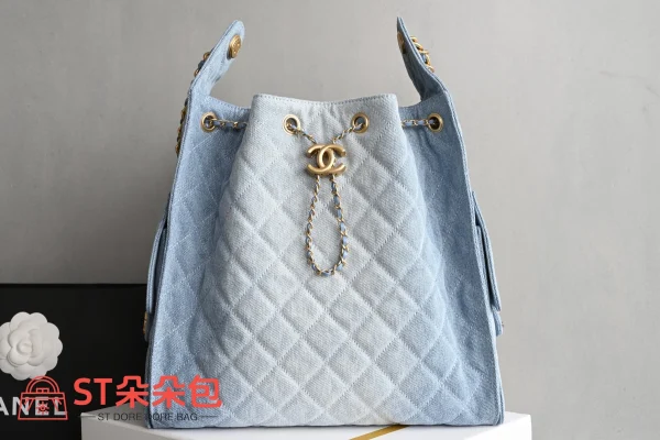 高仿香奈兒/Chanel Deauville 抽繩水桶包 牛仔藍：圖片 2
