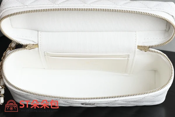 高仿香奈兒/Chanel Vanity Case系列白色小型化妝包：圖片 10
