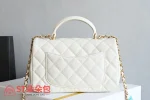 高仿香奈兒/Chanel Classic Flap 白色帶手提菱格紋單肩包：圖片 3