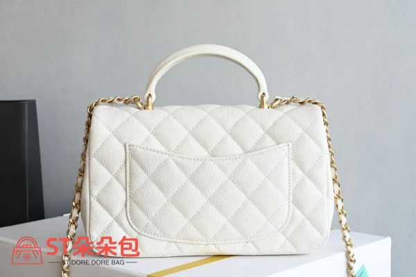 高仿香奈兒/Chanel Classic Flap 白色帶手提菱格紋單肩包：圖片 3