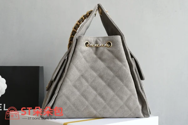 高仿香奈兒/Chanel 22系列 抽繩手袋 灰色：圖片 3
