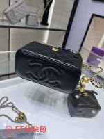 高仿香奈兒/Chanel 經典系列菱格紋鏈條化妝盒黑色：圖片 5
